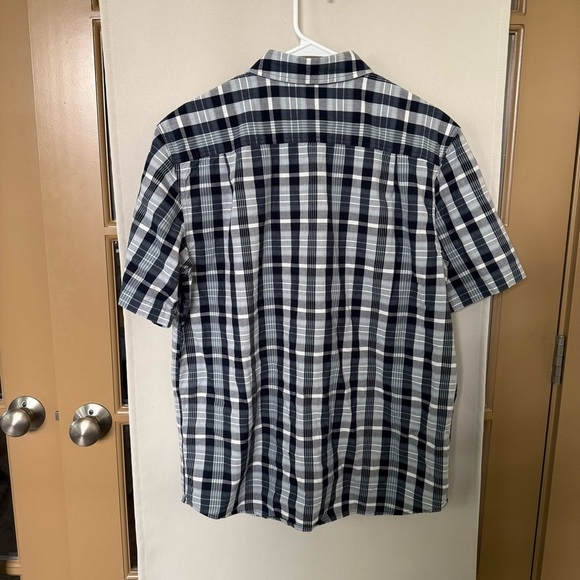 Carhartt Men's Large Relaxed Fit Blue White Plaid Short Sleeve Button Down Shirt - Picture 3 of 7